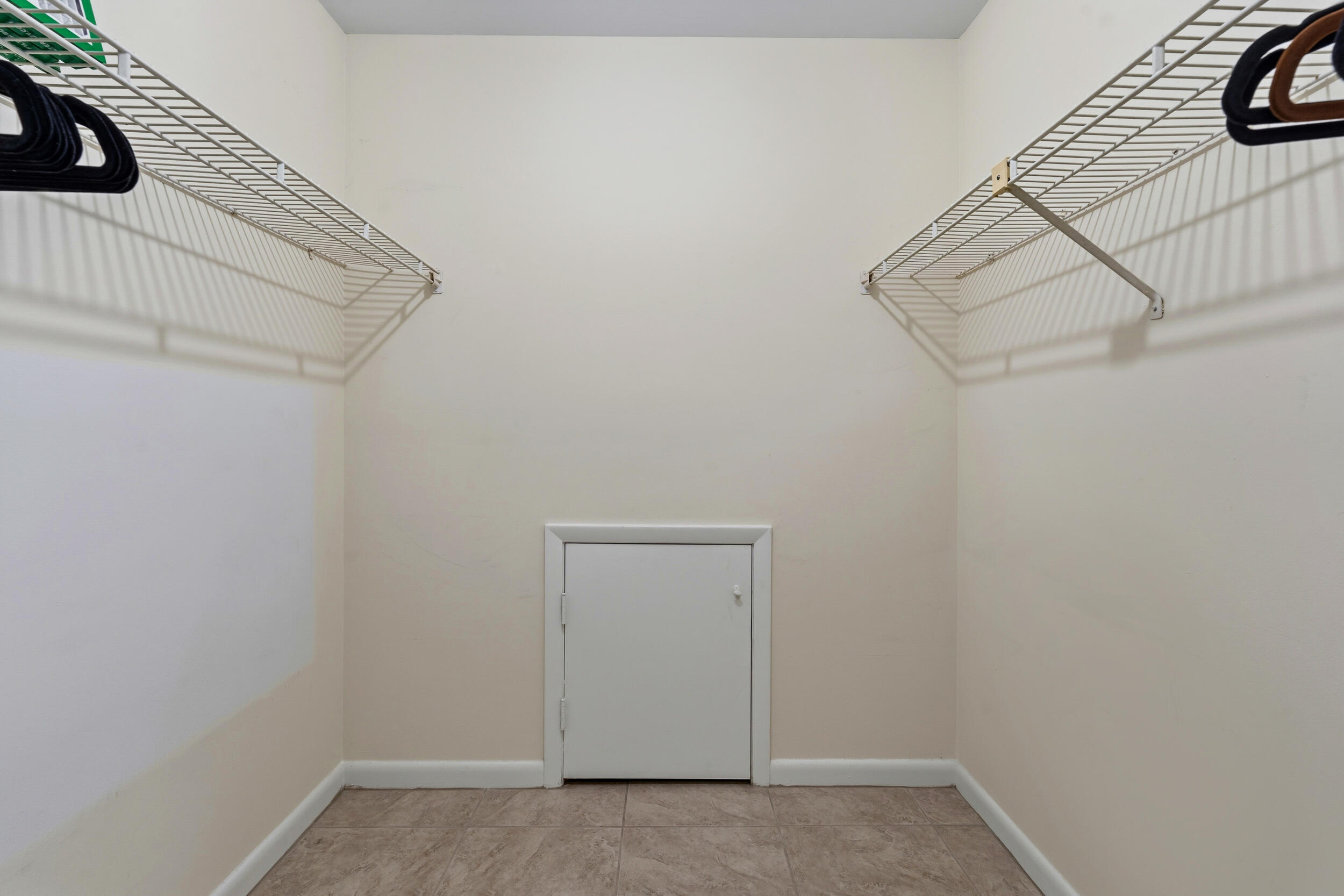 THE COURT YARDS CONDO - Residential