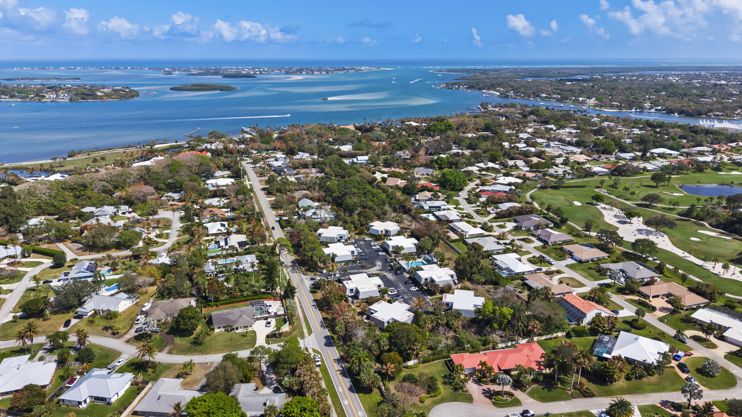 THE COURT YARDS CONDO - Residential