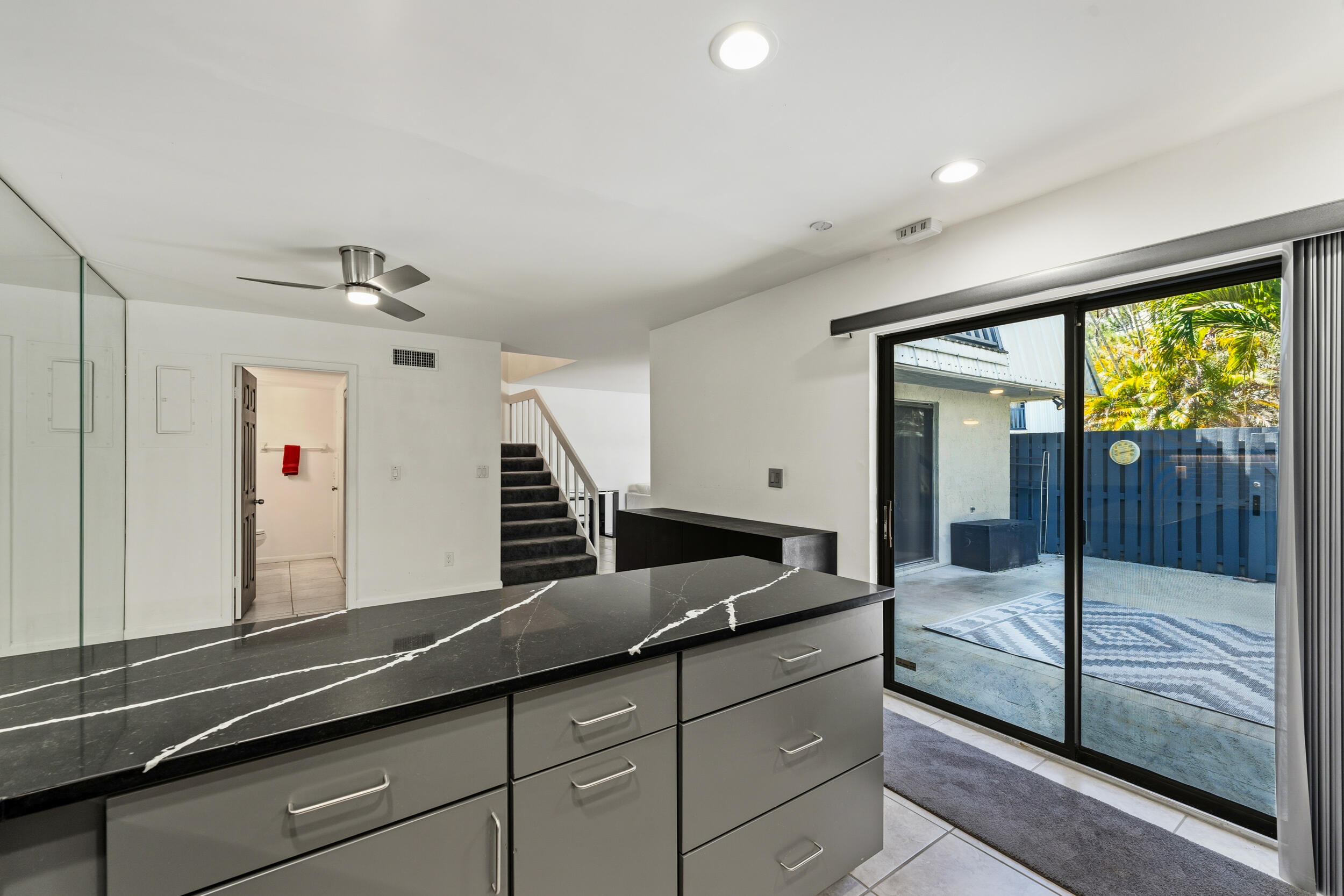 THE COURT YARDS CONDO - Residential