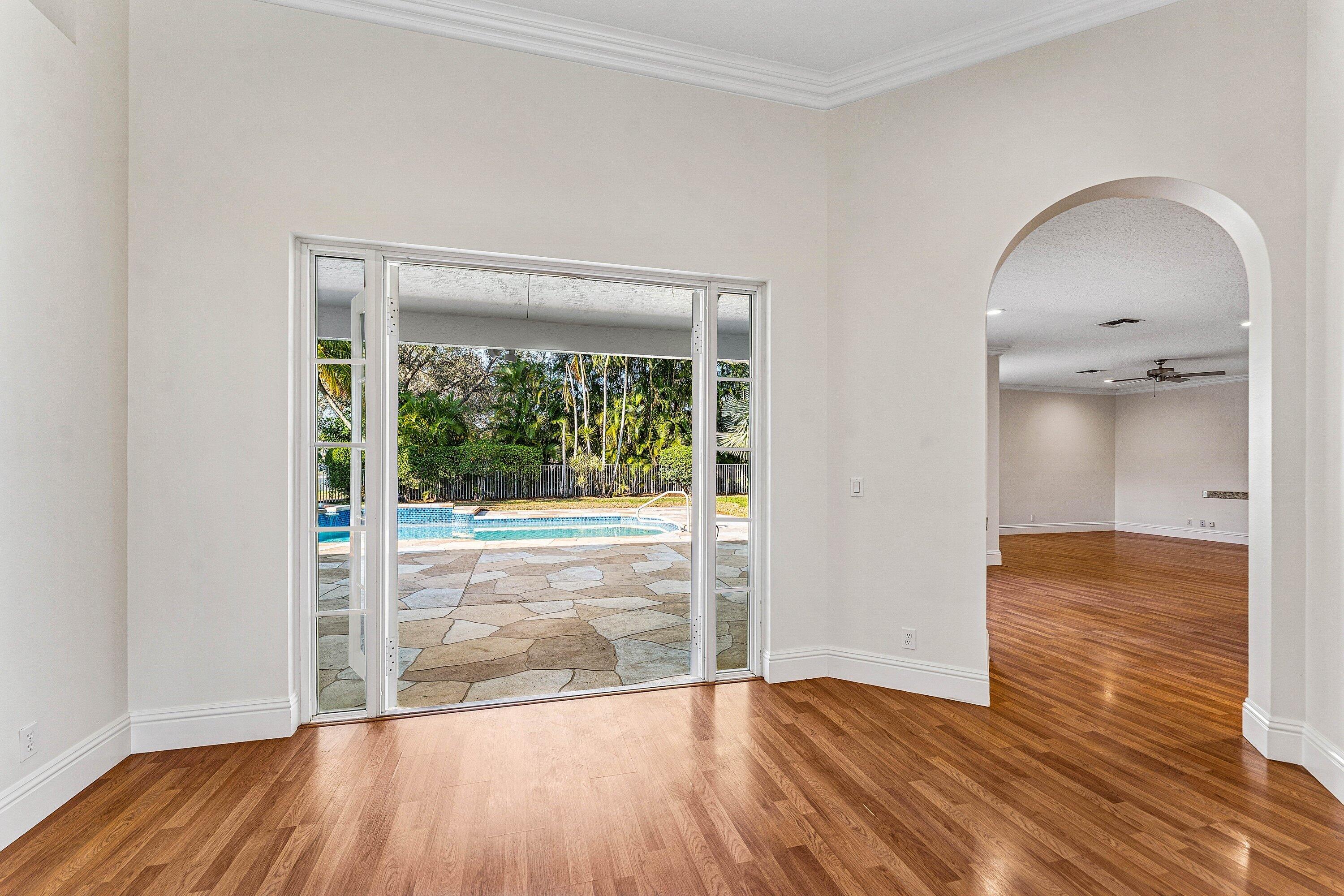 ORANGE POINT 1 - Residential