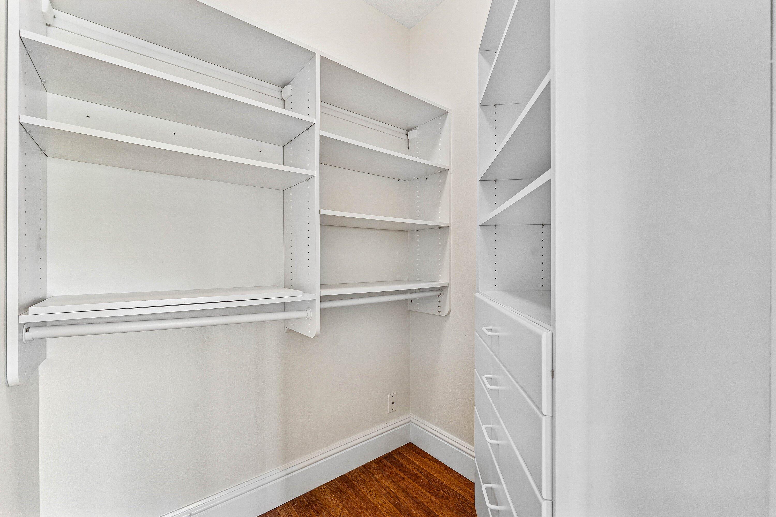 ORANGE POINT 1 - Residential