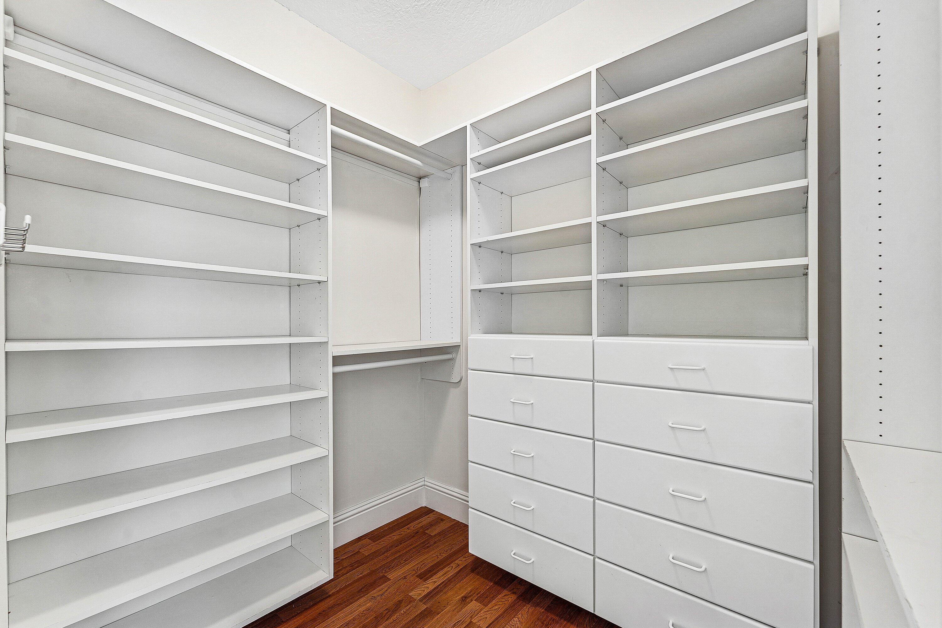 ORANGE POINT 1 - Residential