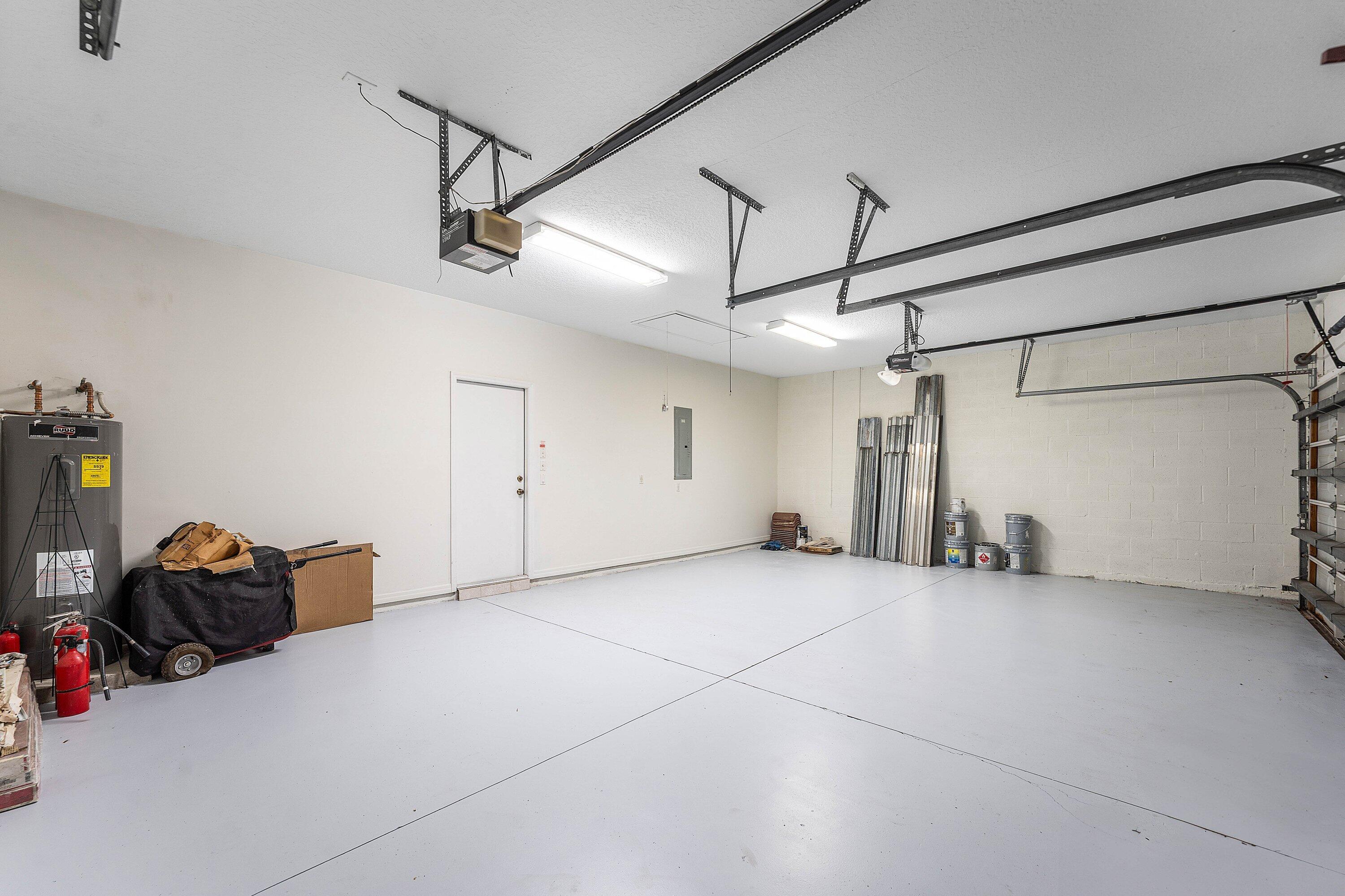 ORANGE POINT 1 - Residential