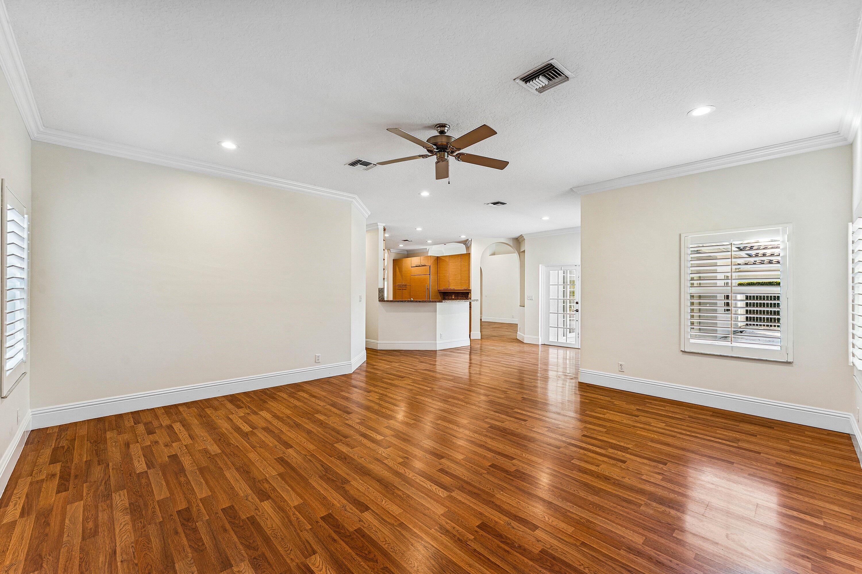 ORANGE POINT 1 - Residential