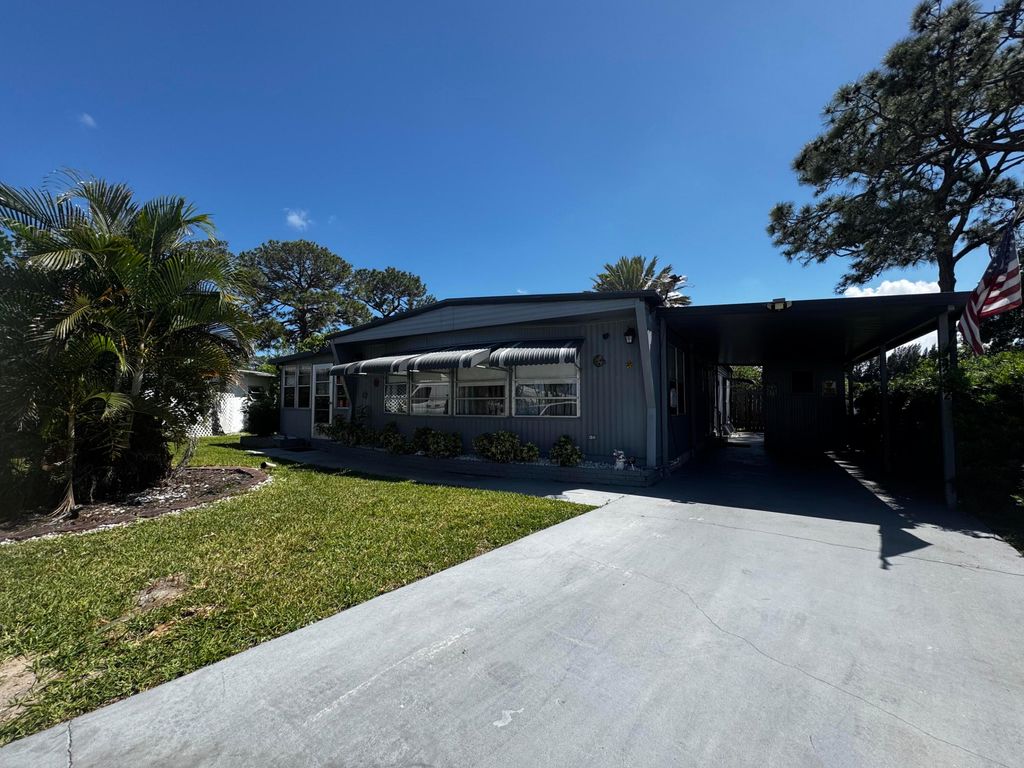 Photo of 4242 3rd Court, Lantana, FL 33462 (MLS # B26020284)