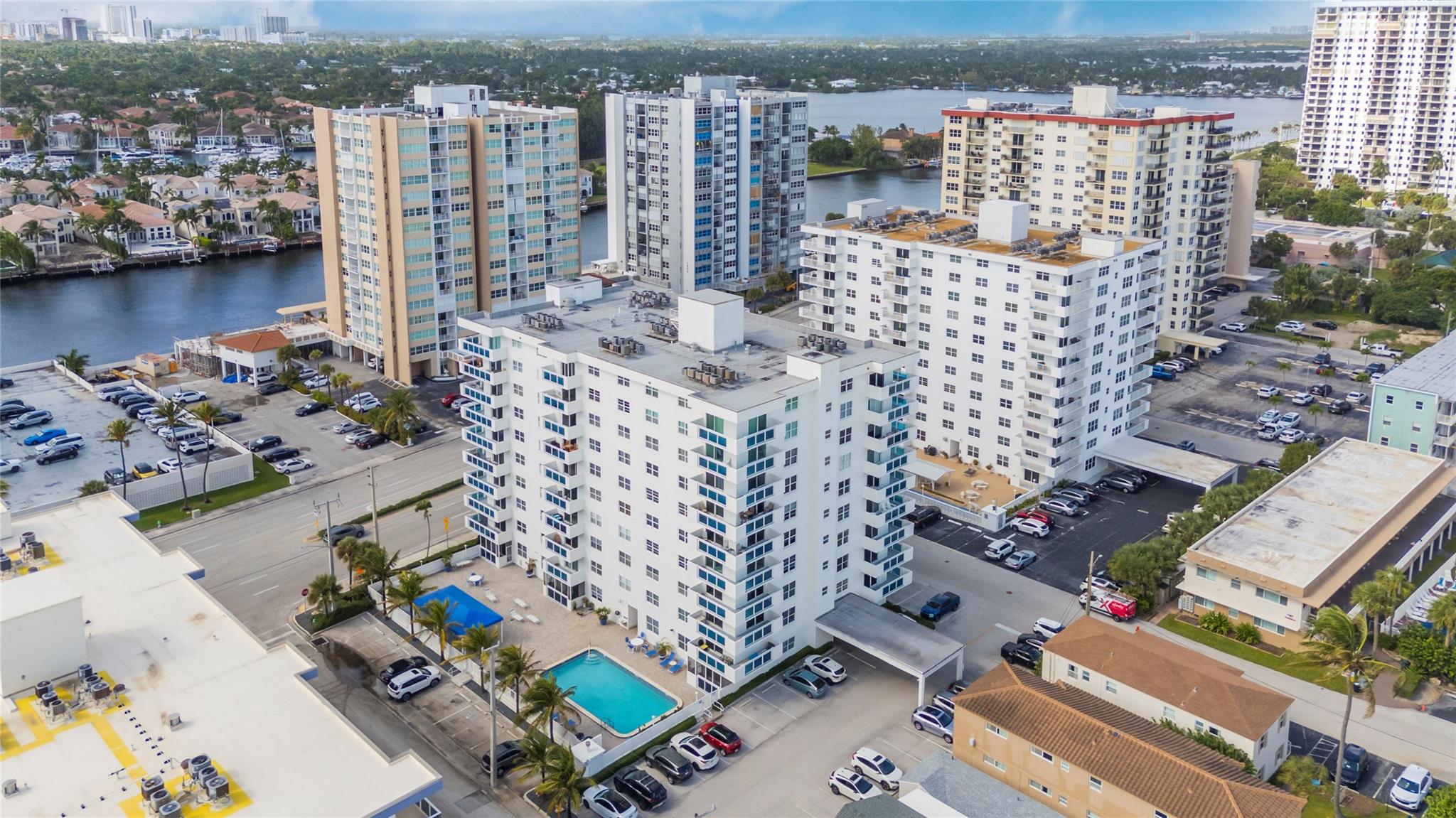 1701 S Ocean Dr 604