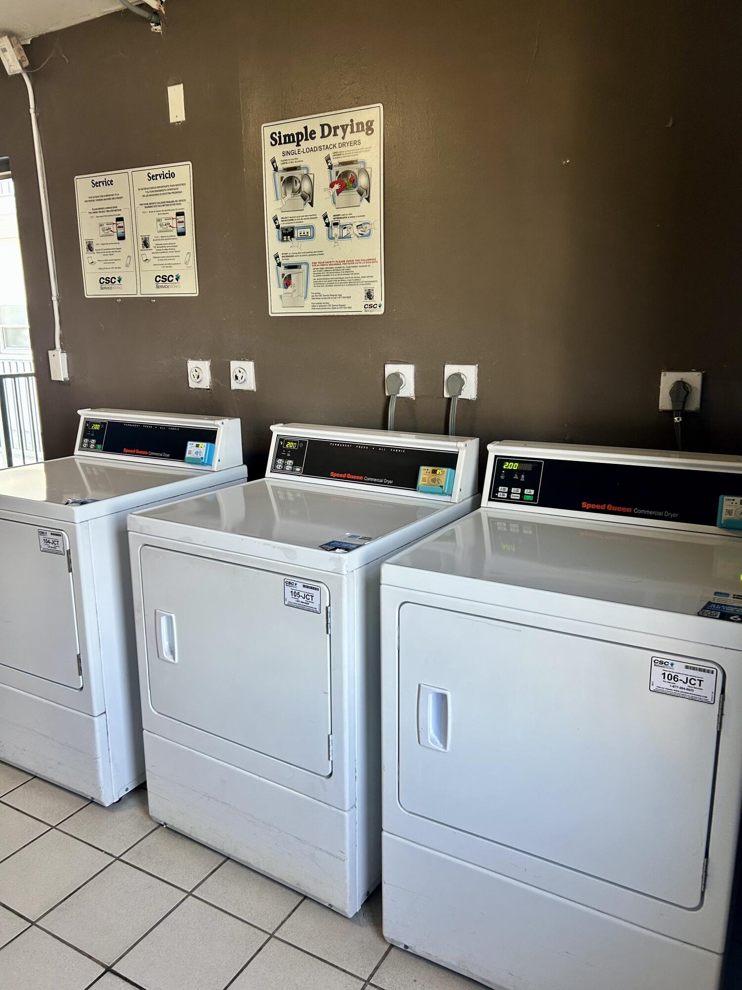 LAKESHORE AT UNIVERSITY PARK - Residential Lease