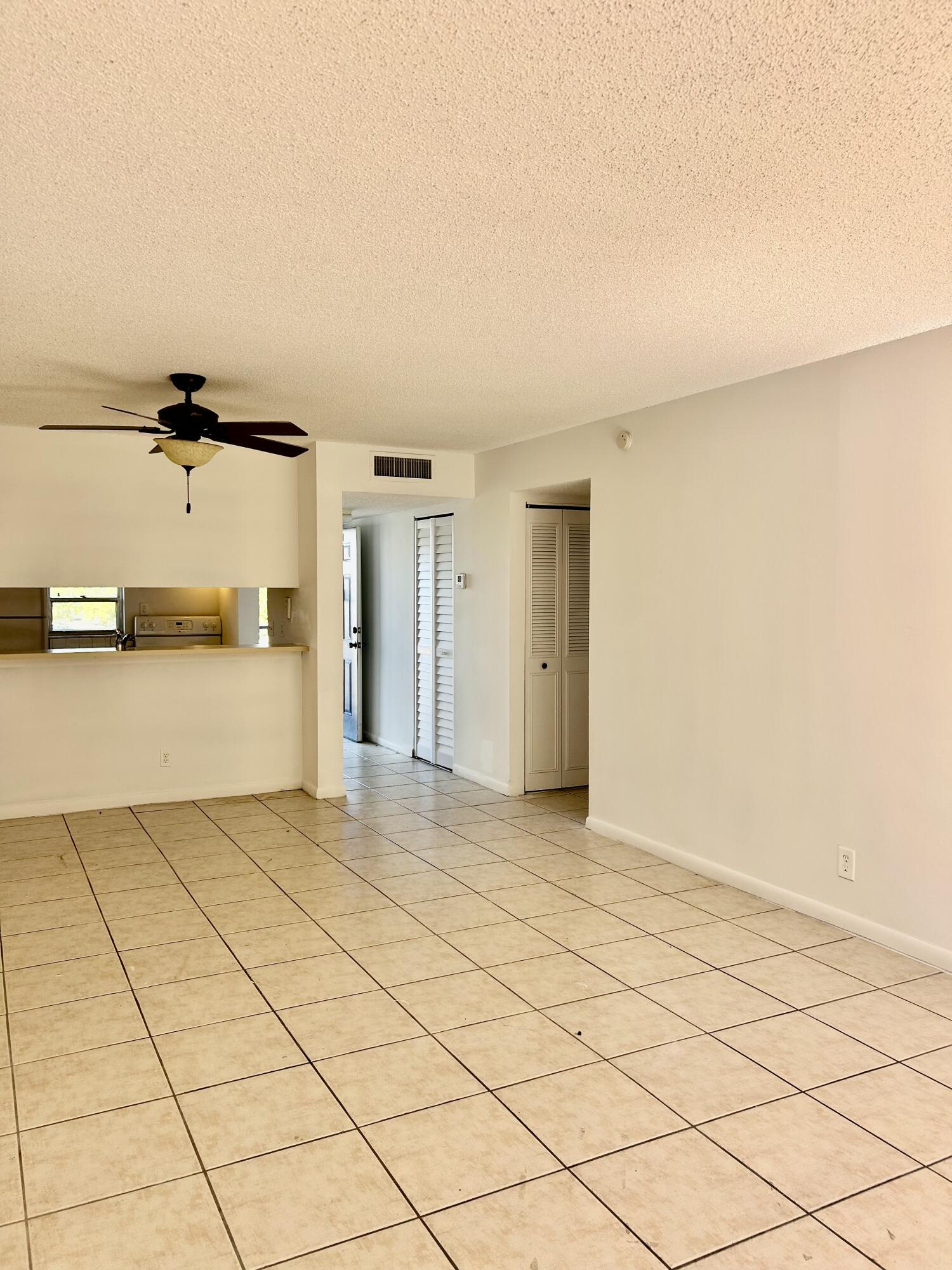 LAKESHORE AT UNIVERSITY PARK - Residential Lease