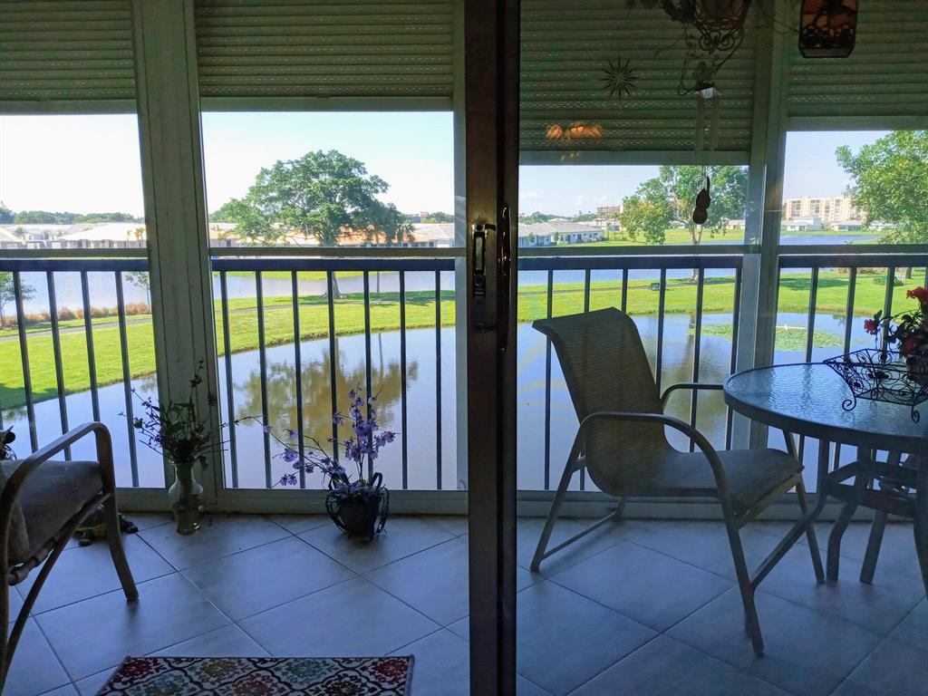 HUNTINGTON LAKES - Residential