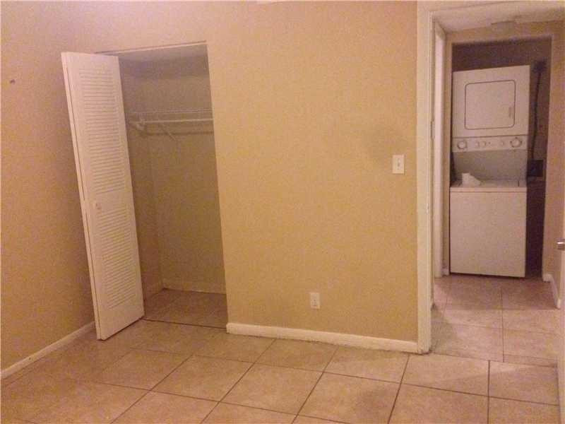 CORAL PLAZA CONDO - Residential Lease