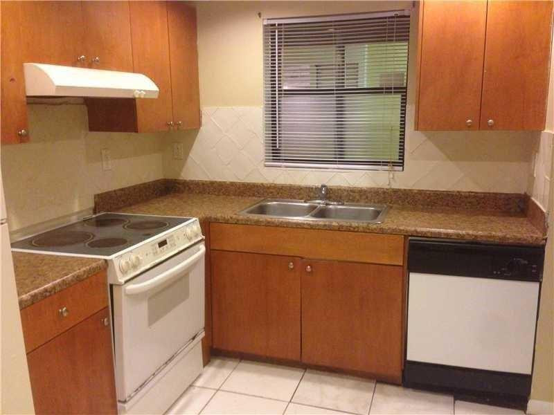 CORAL PLAZA CONDO - Residential Lease