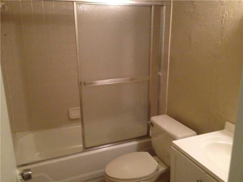 CORAL PLAZA CONDO - Residential Lease