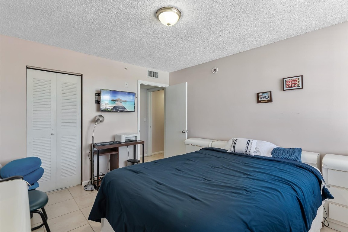 ENCLAVE AT MIRAMAR - Residential