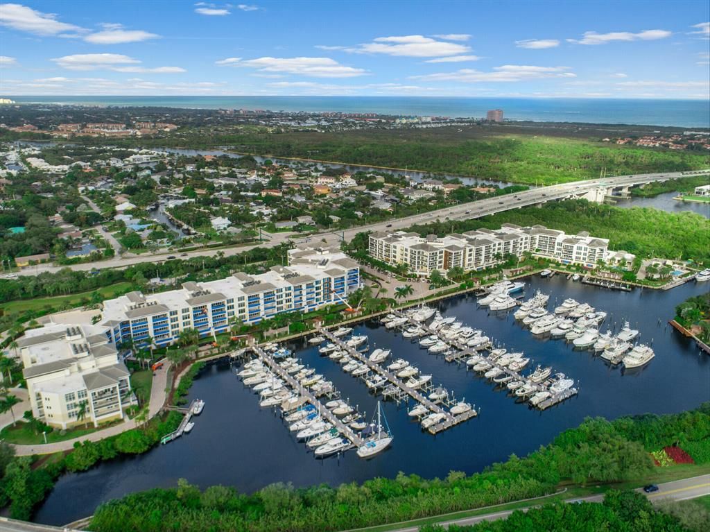 Photo of 2700 Donald Ross Road #202, Palm Beach Gardens, FL 33410 (MLS # R10758357)