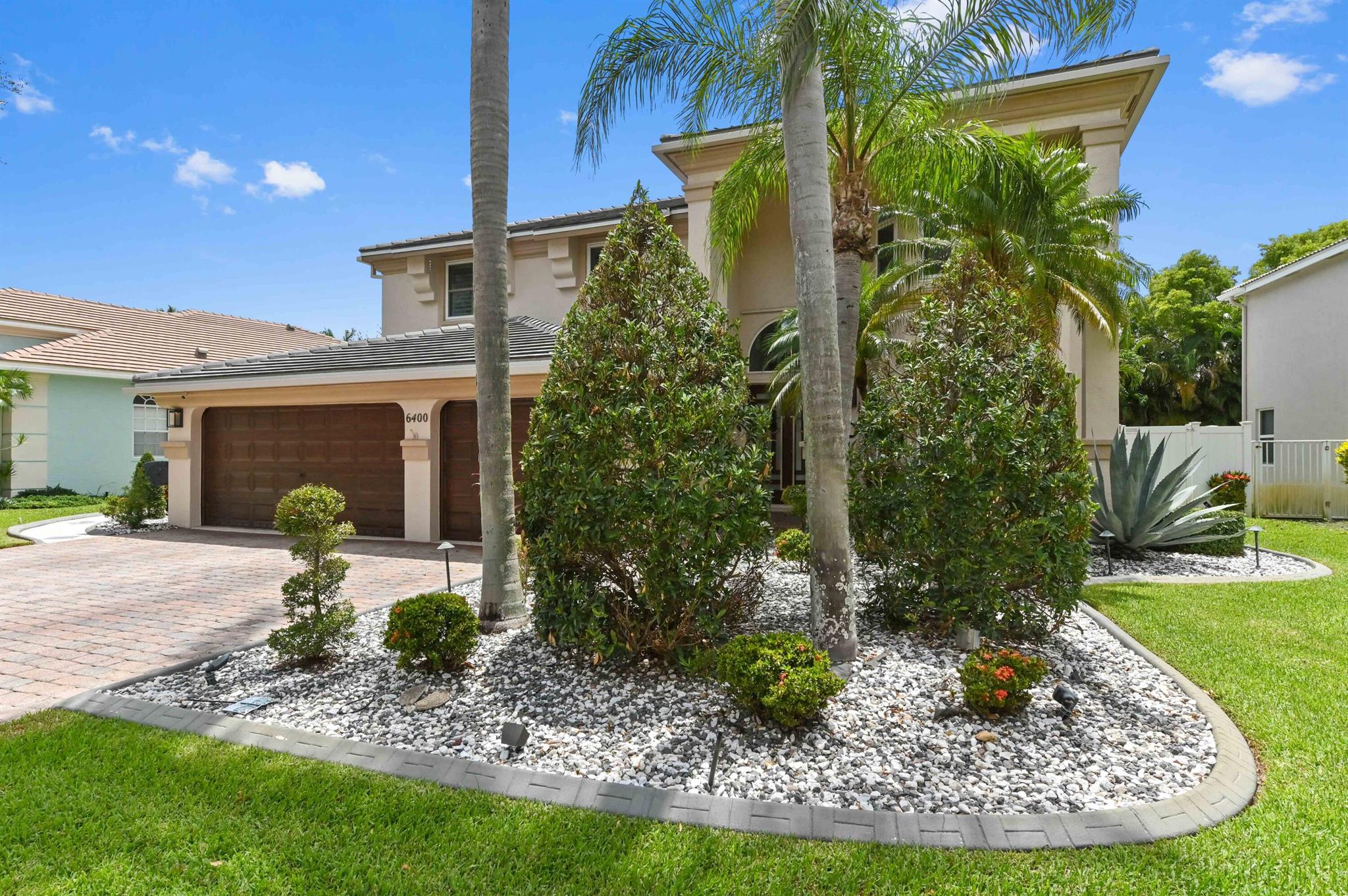 6400 Stonehurst Circle