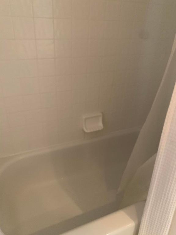 VILLAS OF OCEAN DUNES 4 - Residential Lease