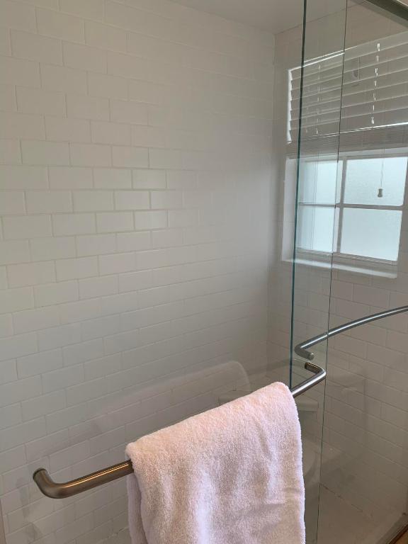 VILLAS OF OCEAN DUNES 4 - Residential Lease