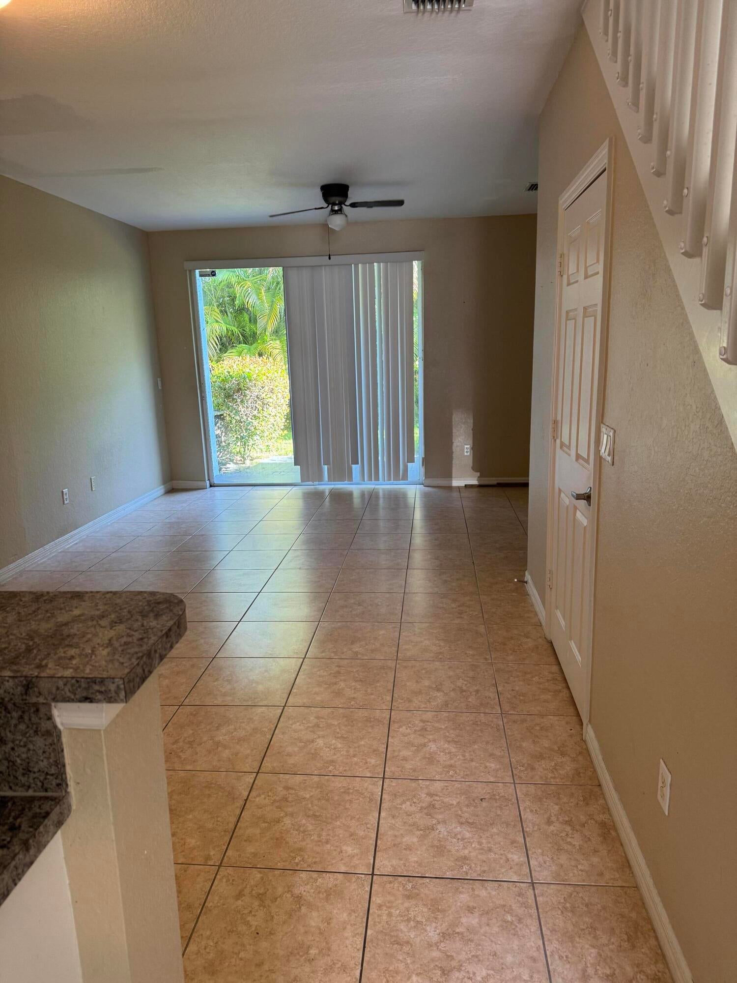 1992 ALAMANDA Way