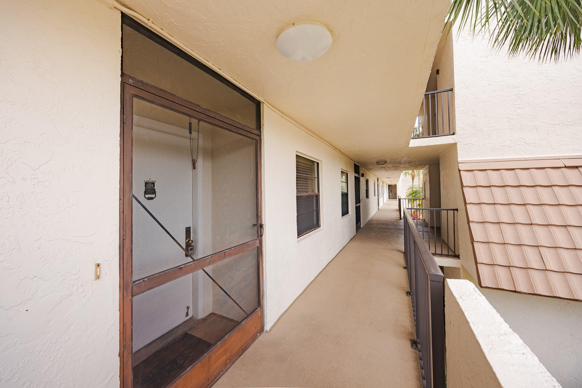 9165 SW 14th Street 1204