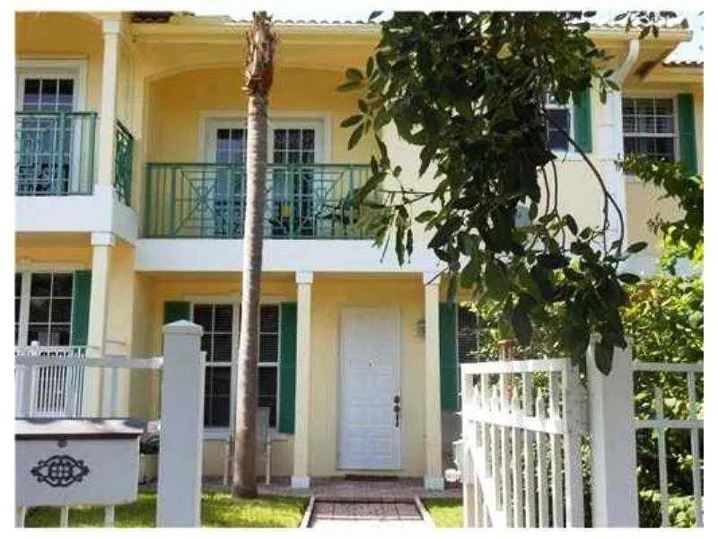 2515 NE 14 St Unit 2515  