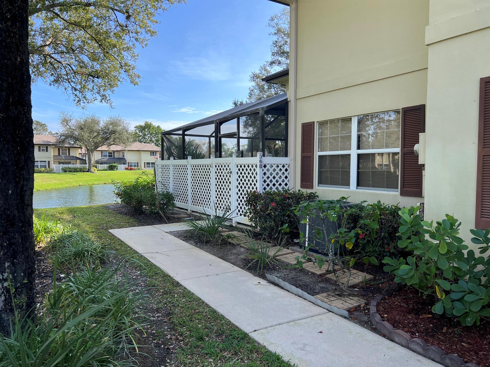 36 Danbury Court B
