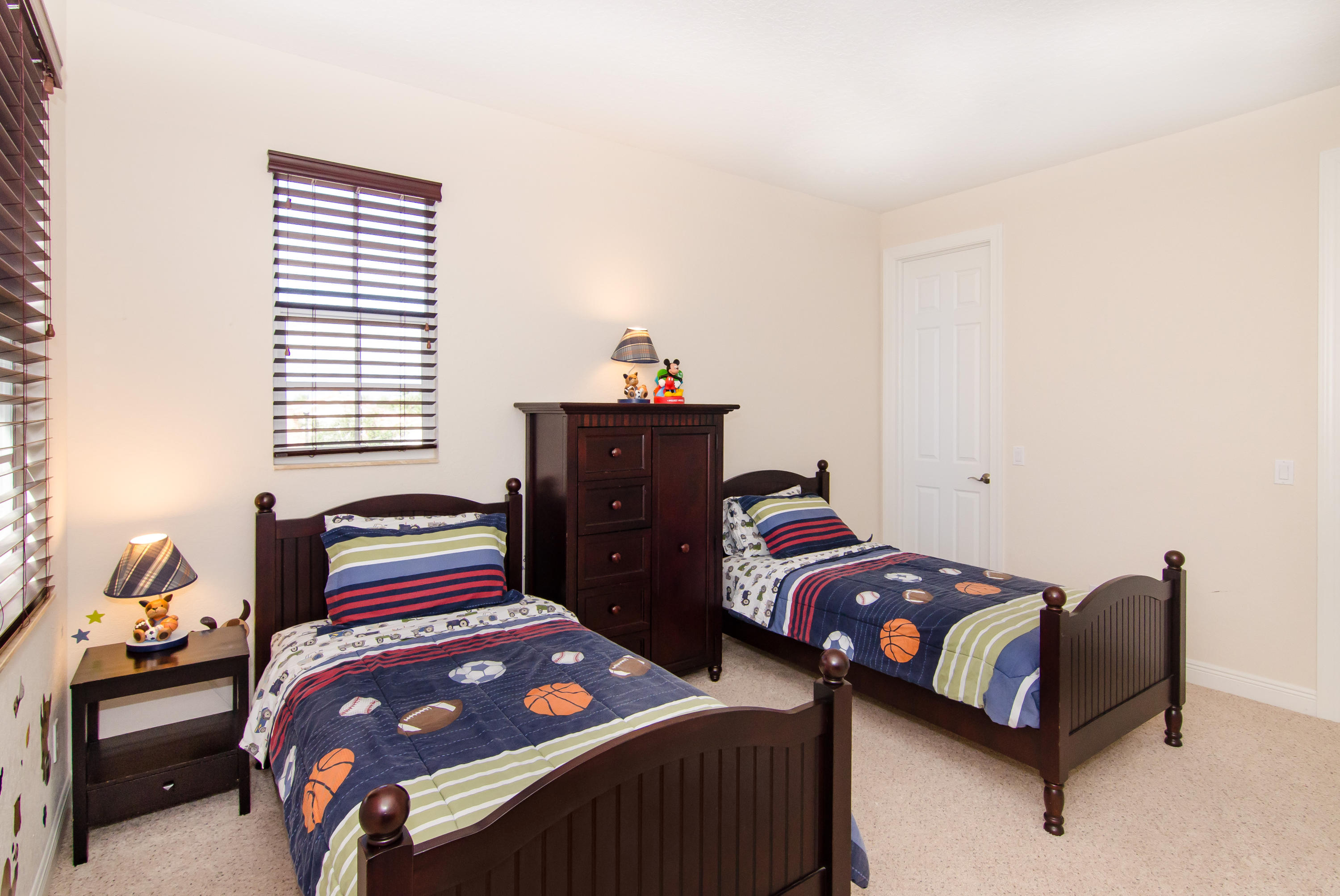 PALOMA - Residential Lease