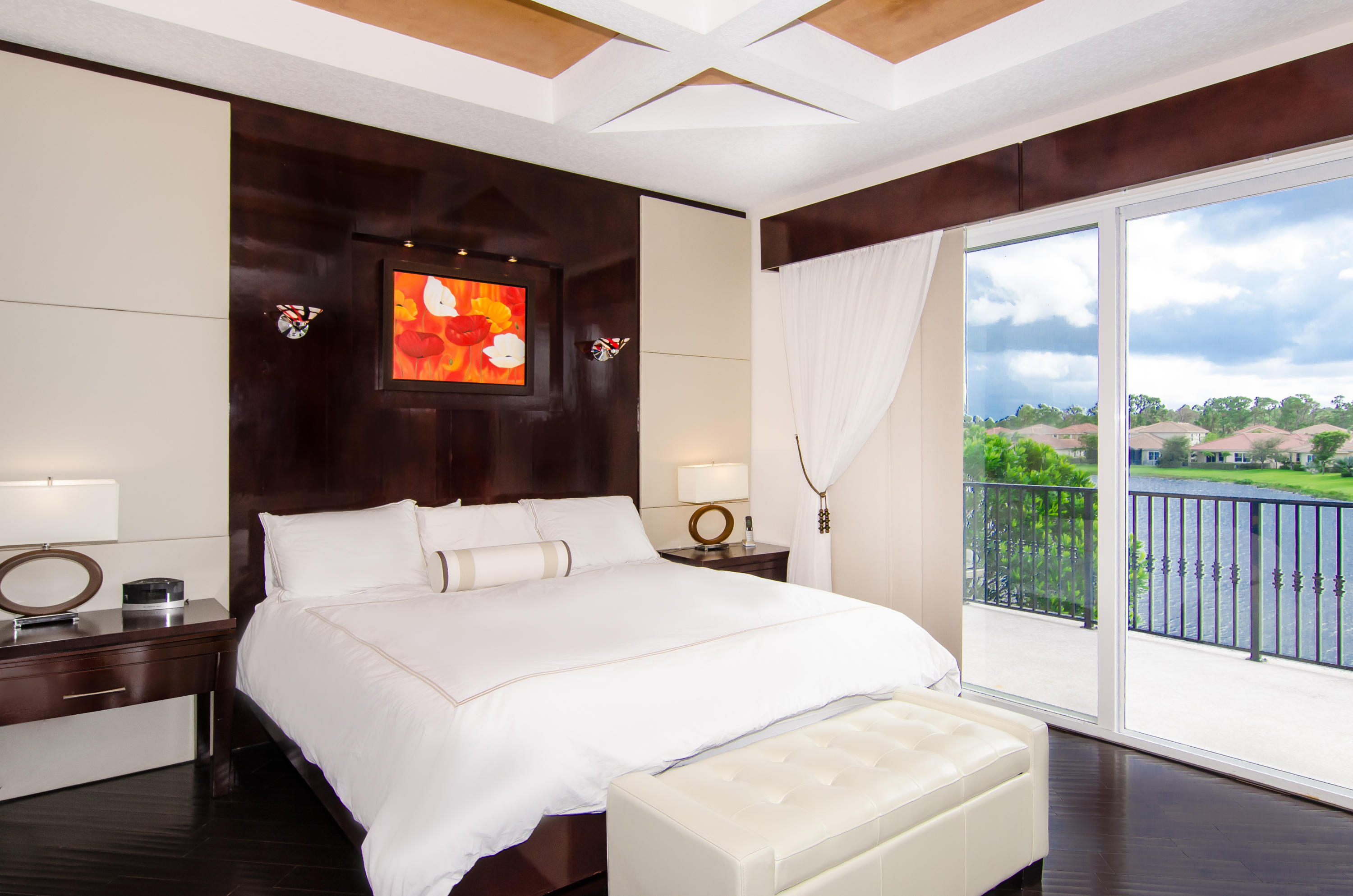 PALOMA - Residential Lease