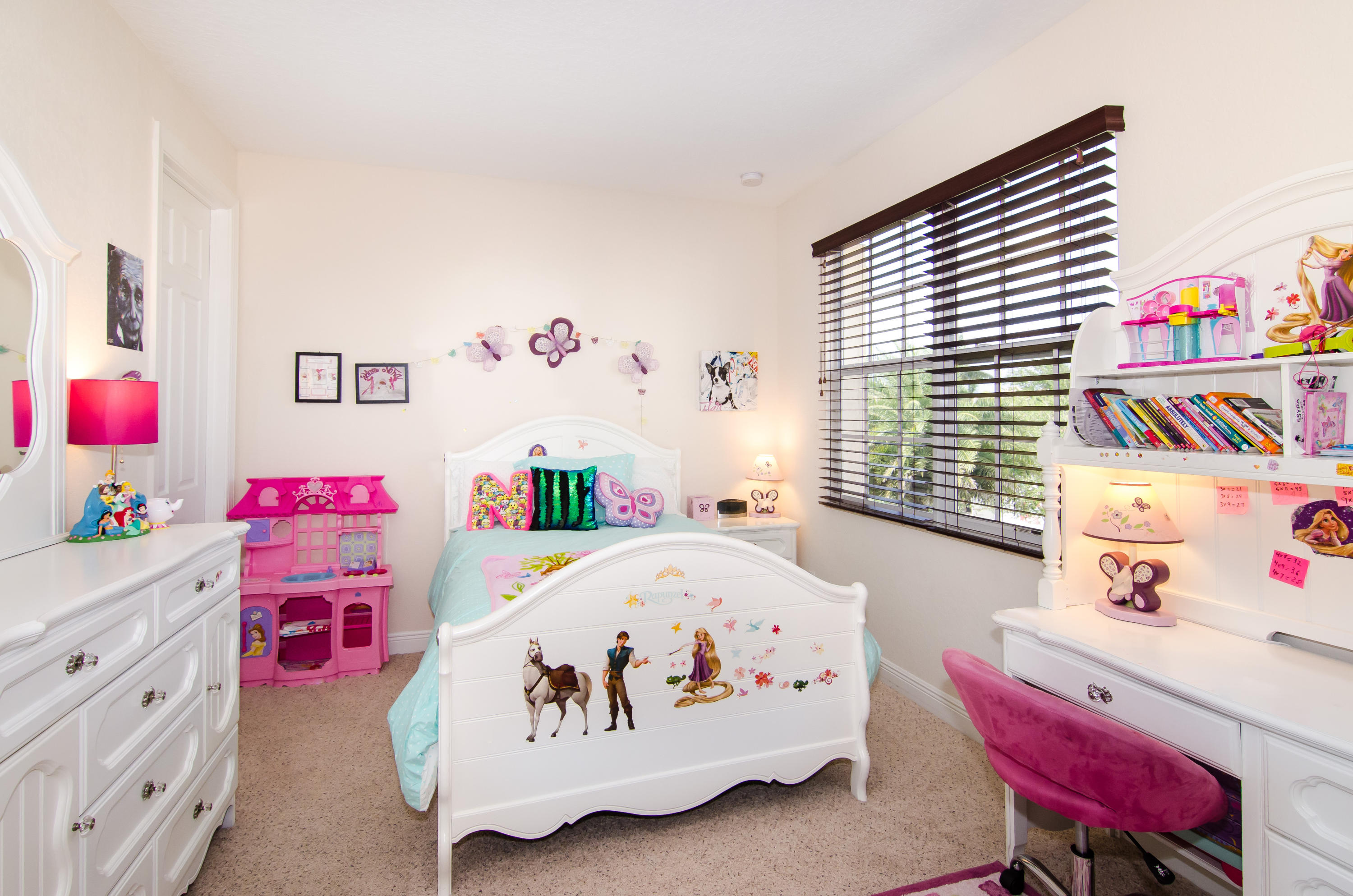 PALOMA - Residential Lease