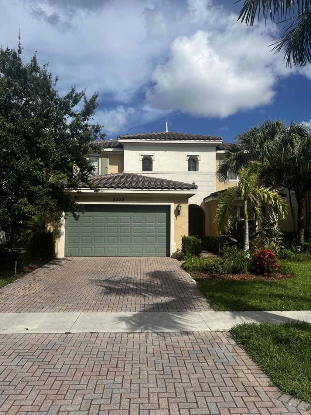 Photo of 9555 Phipps Lane, Wellington, FL 33414 (MLS # R11169711)