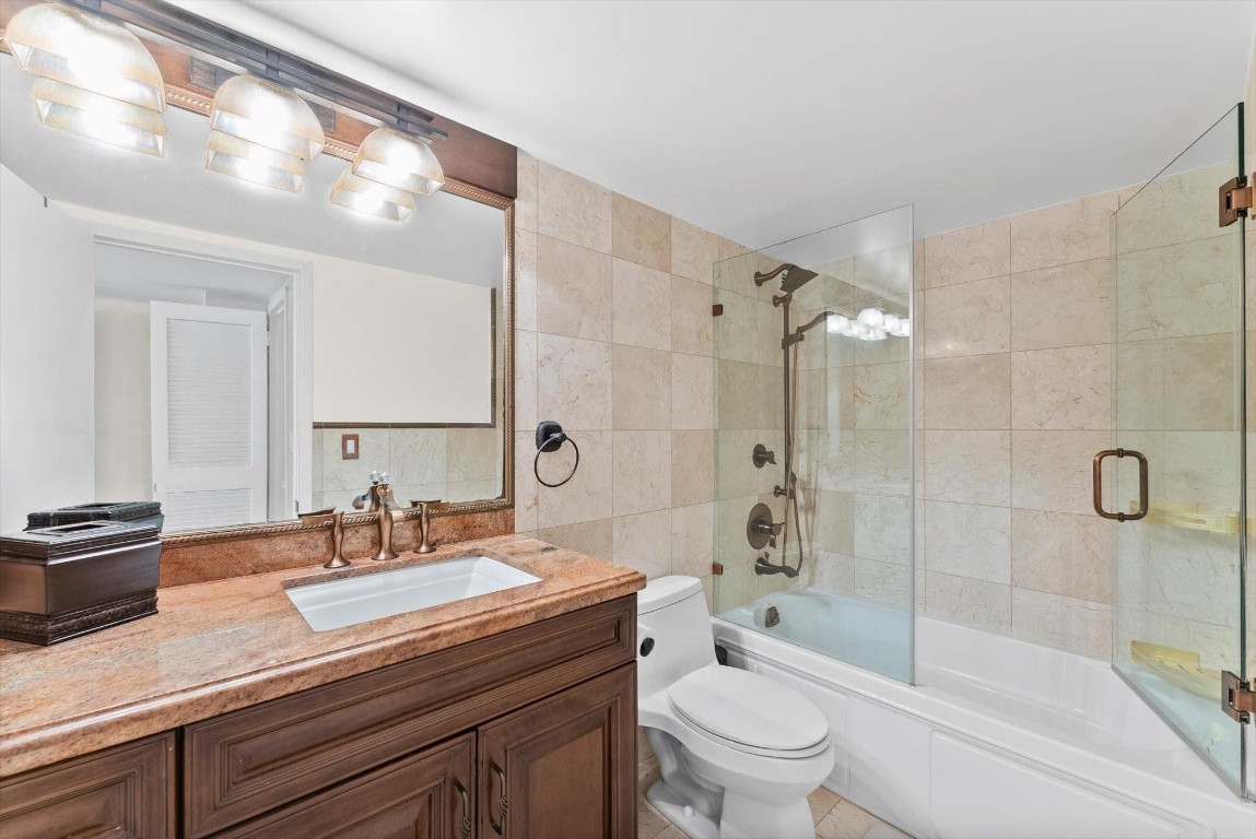 Parker Plaza - Residential