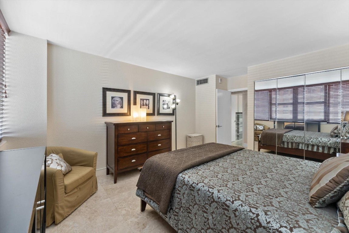 Parker Plaza - Residential