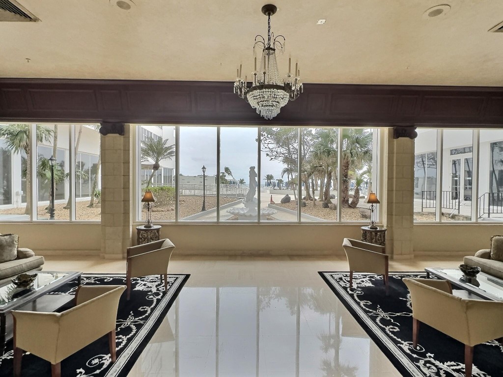 Parker Plaza - Residential