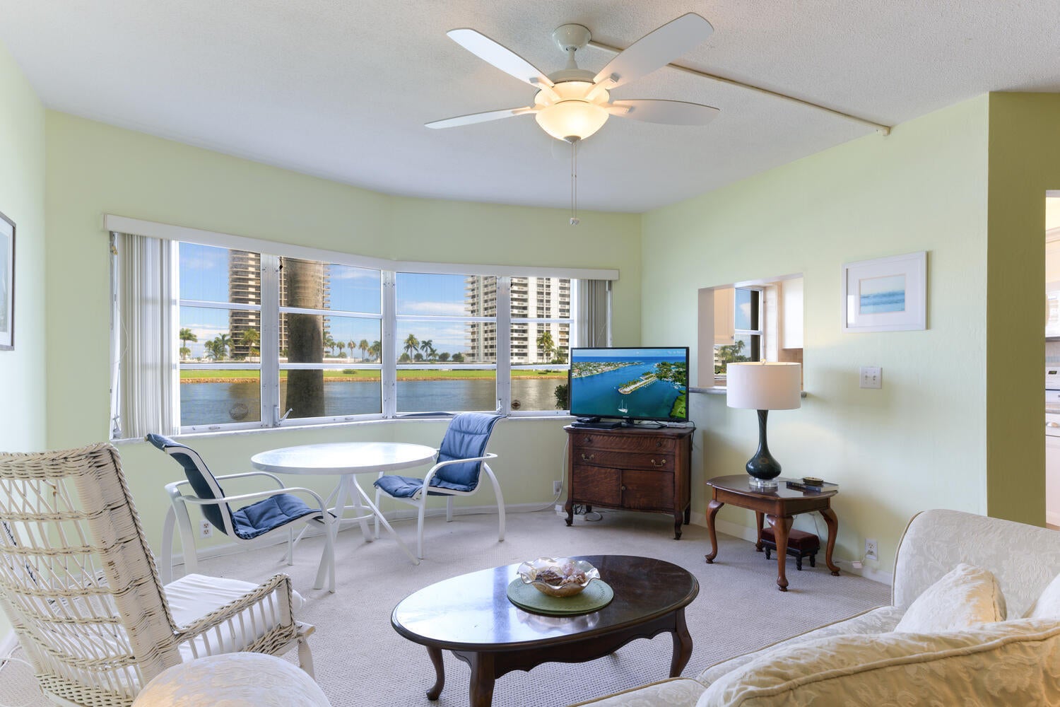 28 Yacht Club Drive 109