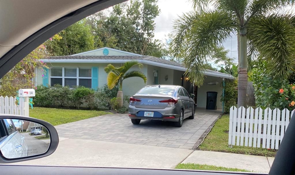 Photo of 14 NE 5th Street, Delray Beach, FL 33444 (MLS # R10686891)