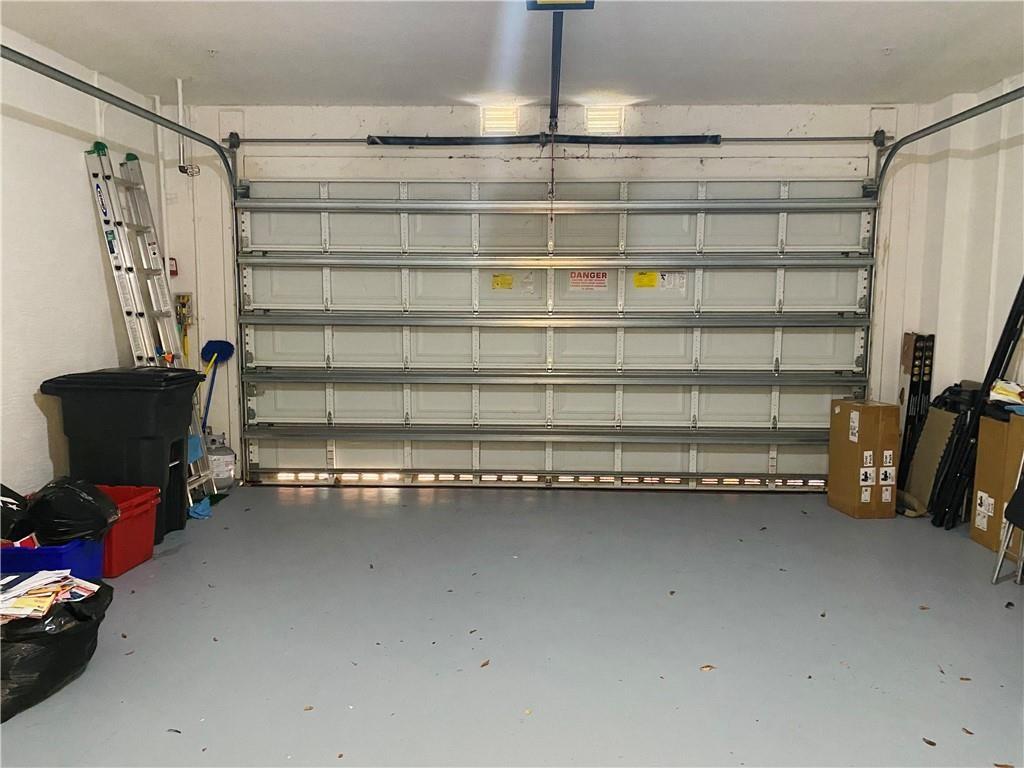 SAWGRASS LAKES - ARTESIA - Residential Lease