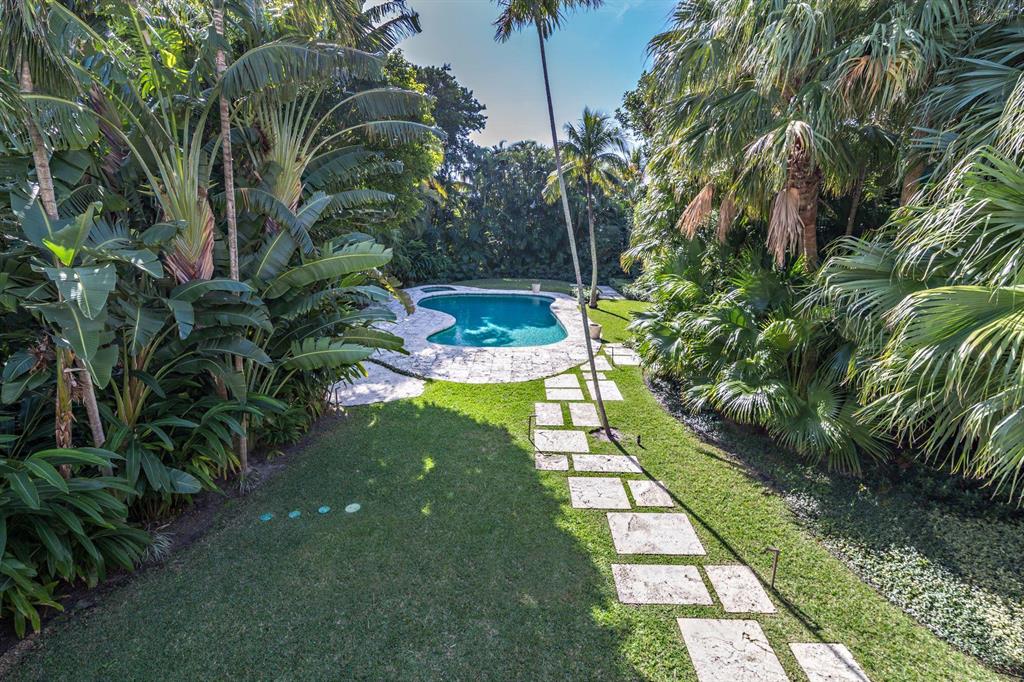 PALM BEACH - Residential