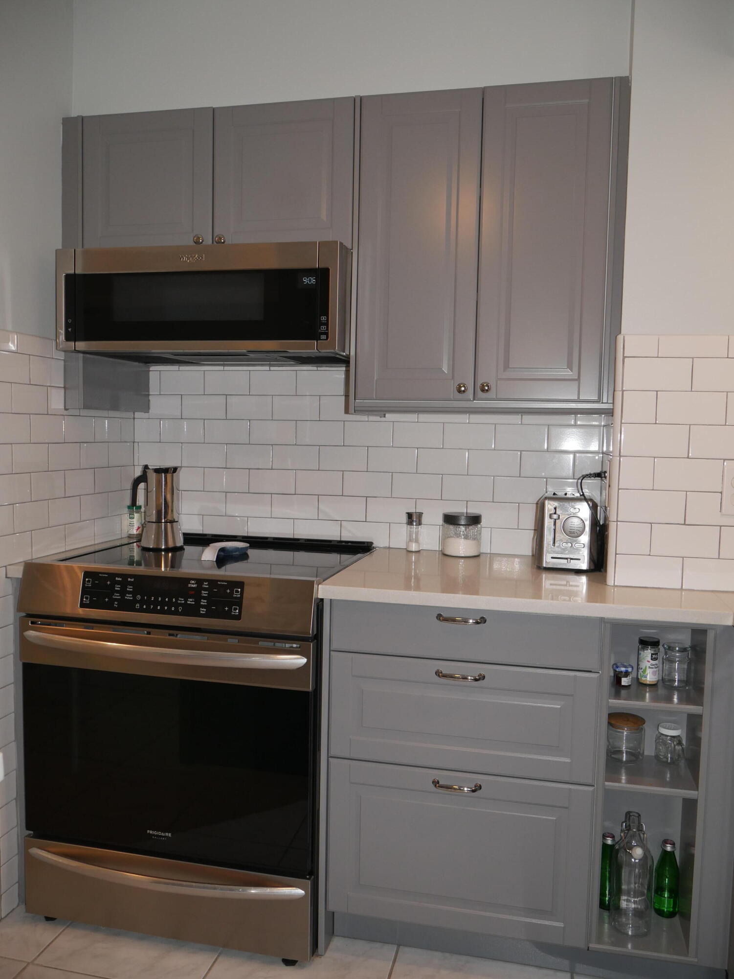 LAKESIDE VILLAGE CONDO 8 - Residential