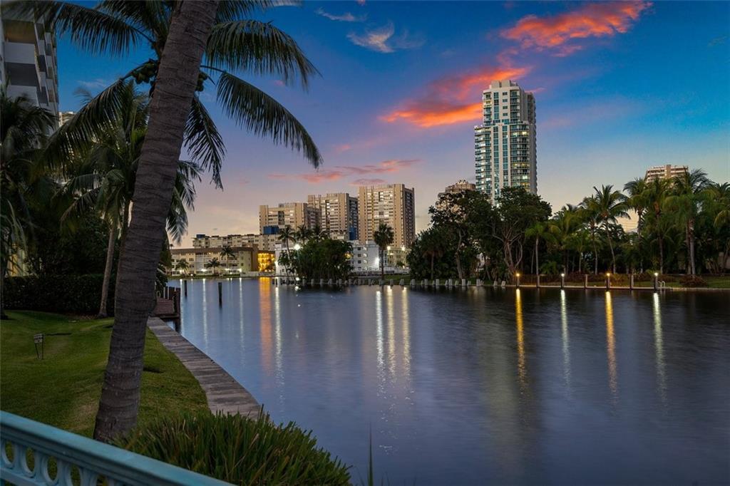 Hallandale Yacht Club - Residential