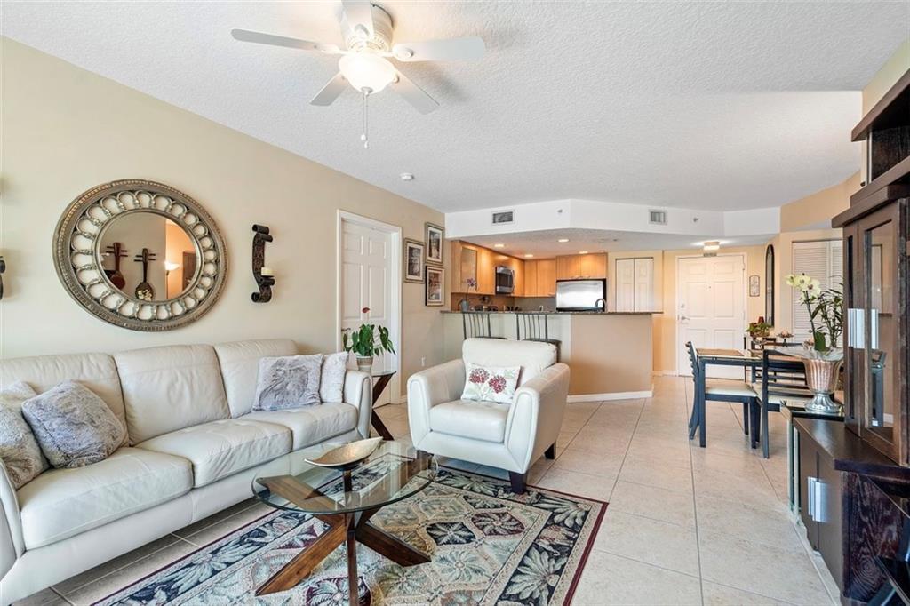 Hallandale Yacht Club - Residential