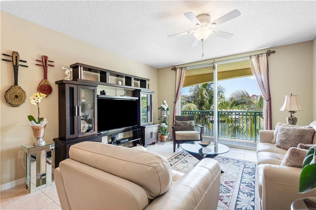 Hallandale Yacht Club - Residential