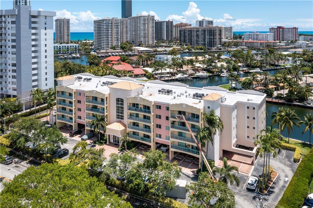 Hallandale Yacht Club - Residential
