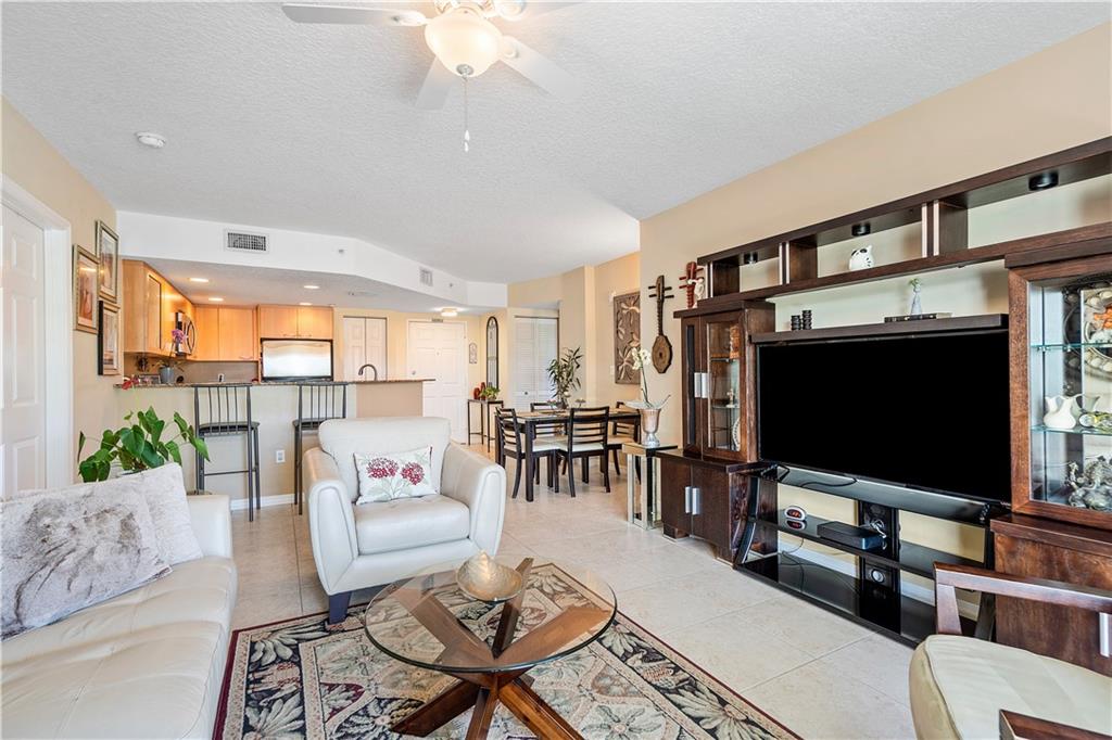 Hallandale Yacht Club - Residential