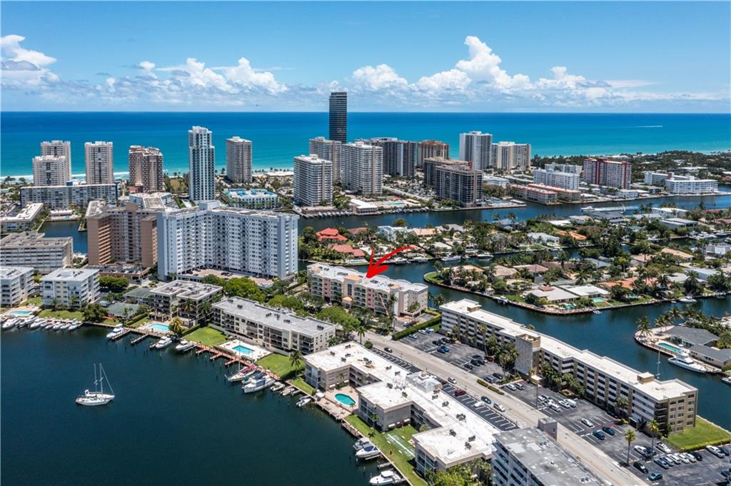 Hallandale Yacht Club - Residential