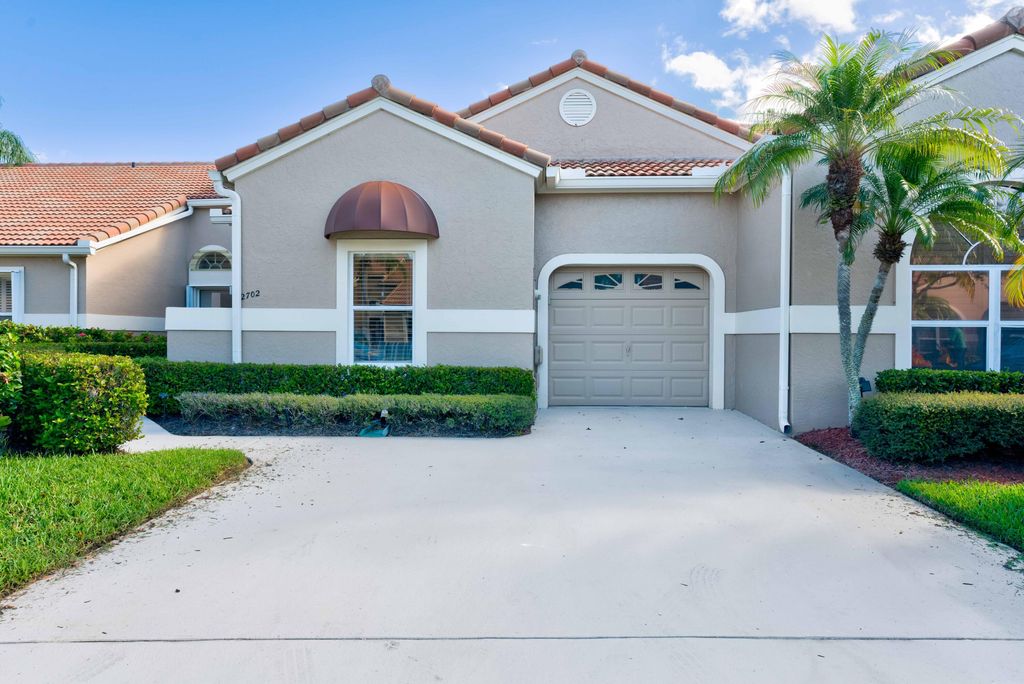Photo of 2702 Mahogany Place, Palm Beach Gardens, FL 33418 (MLS # R10939880)