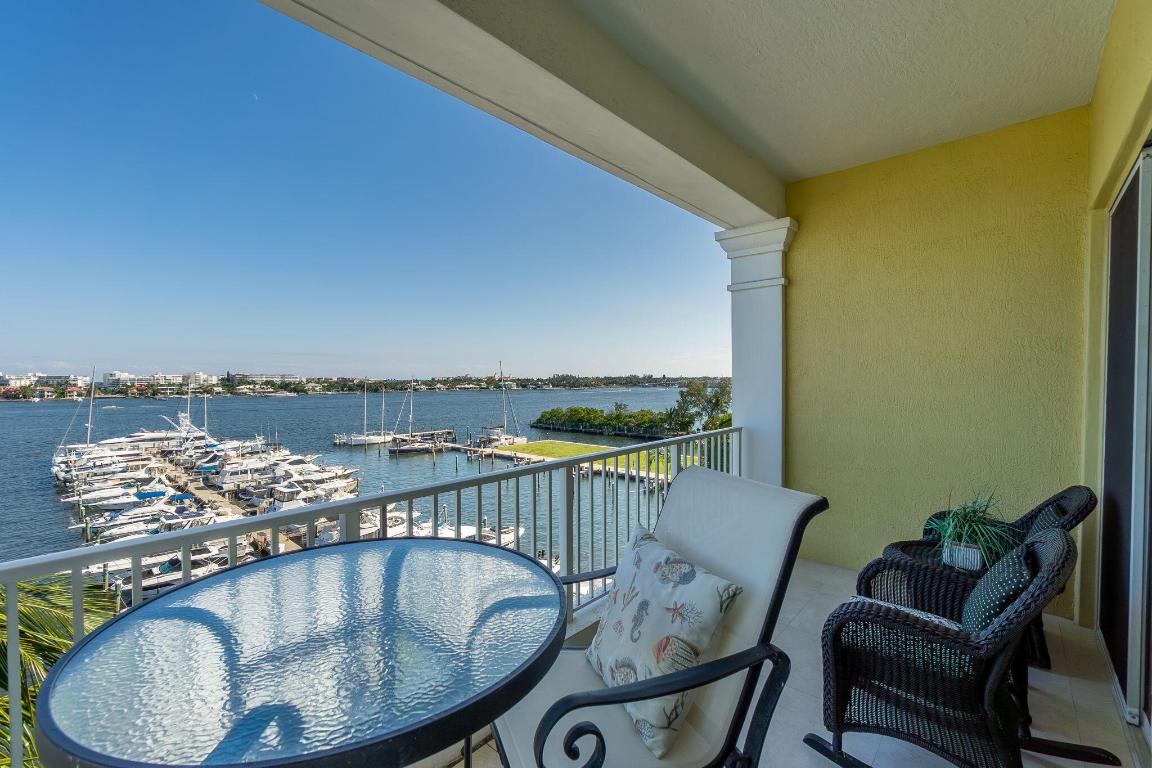 MOORINGS AT LANTANA CONDO 3 - Residential
