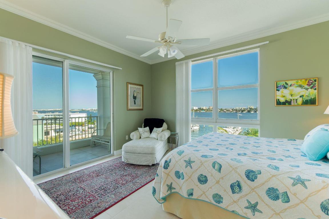 MOORINGS AT LANTANA CONDO 3 - Residential