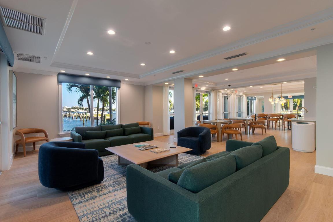 MOORINGS AT LANTANA CONDO 3 - Residential