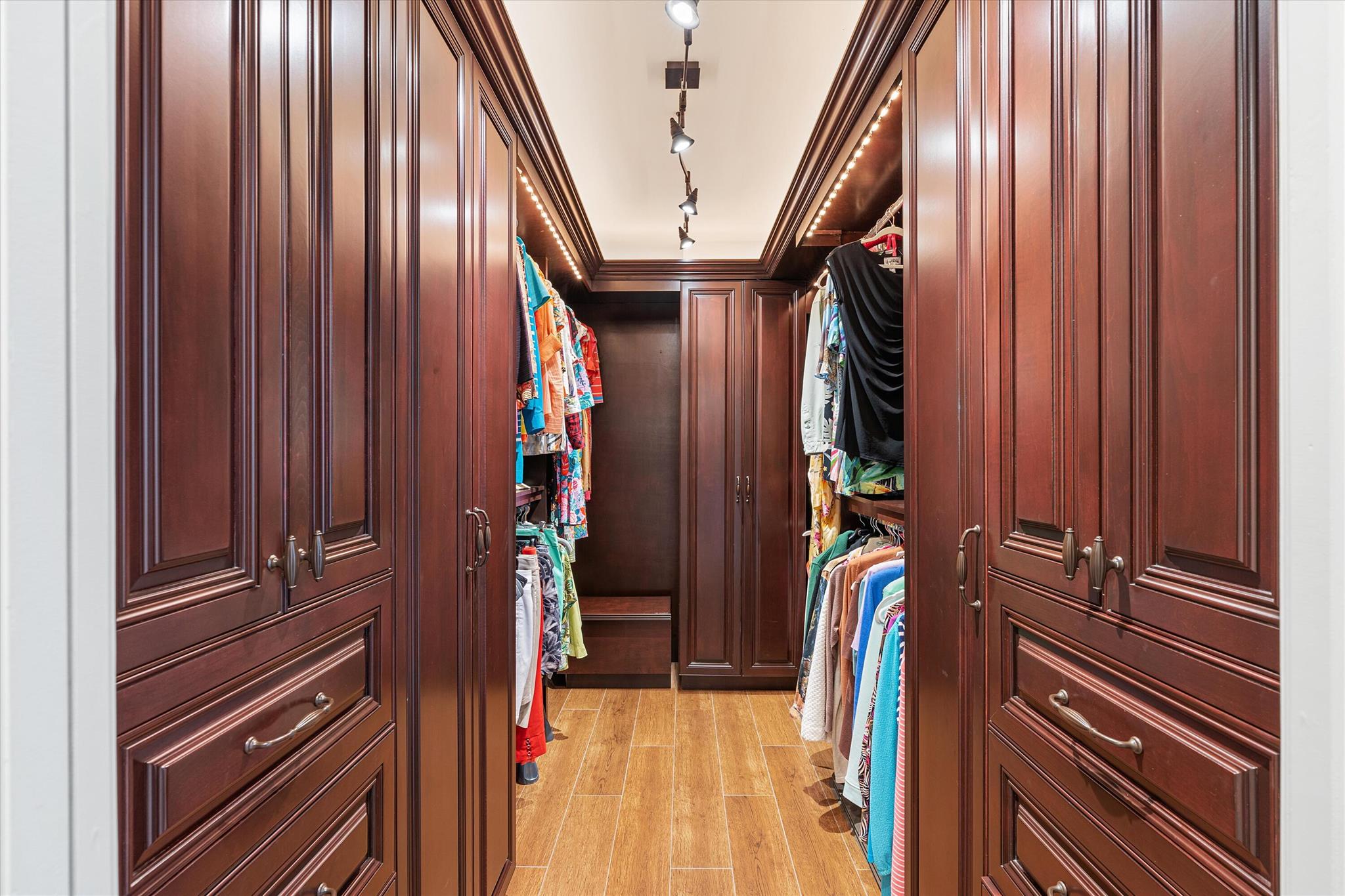 BEACH WALK CONDO - Residential