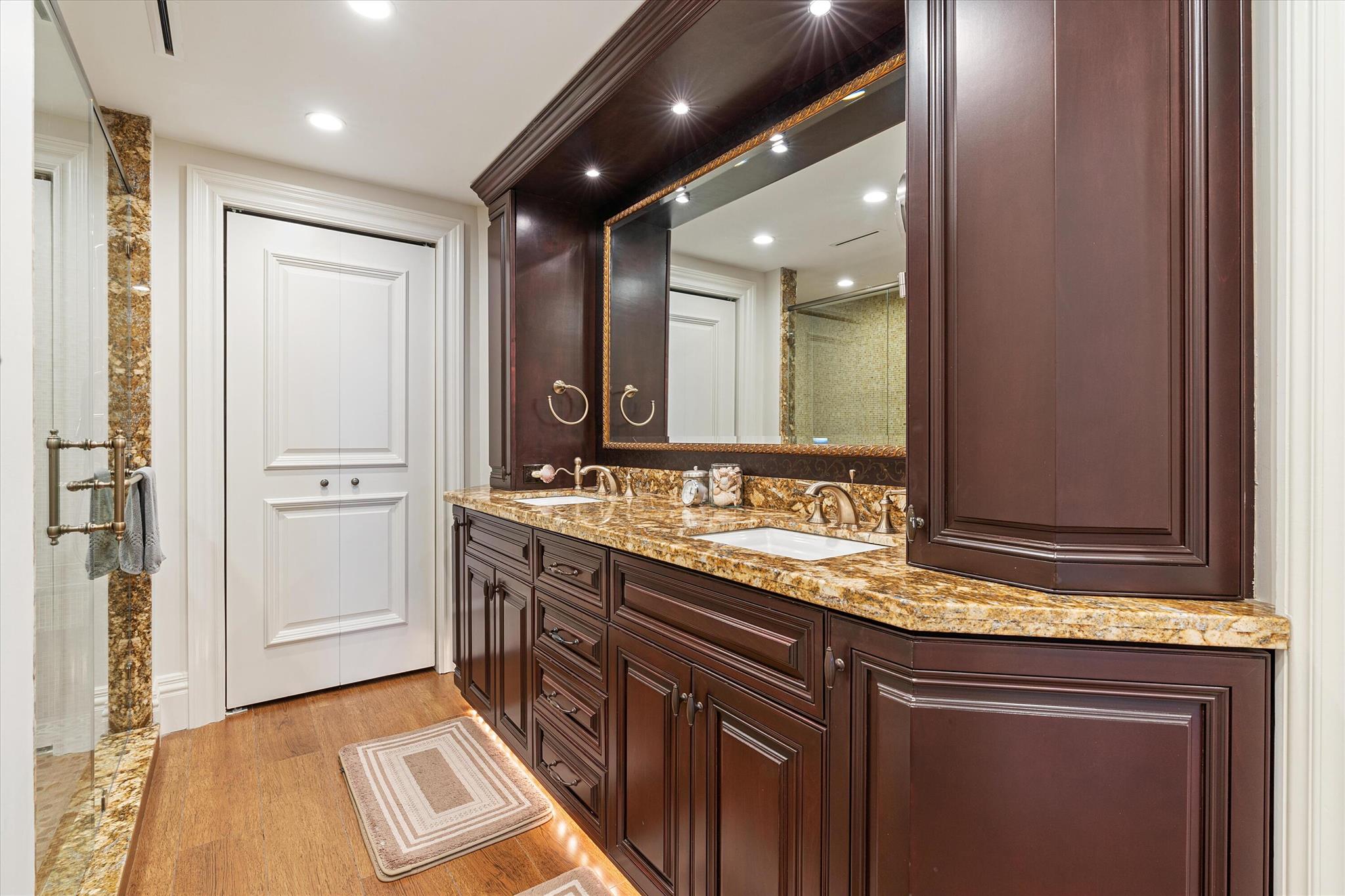 BEACH WALK CONDO - Residential