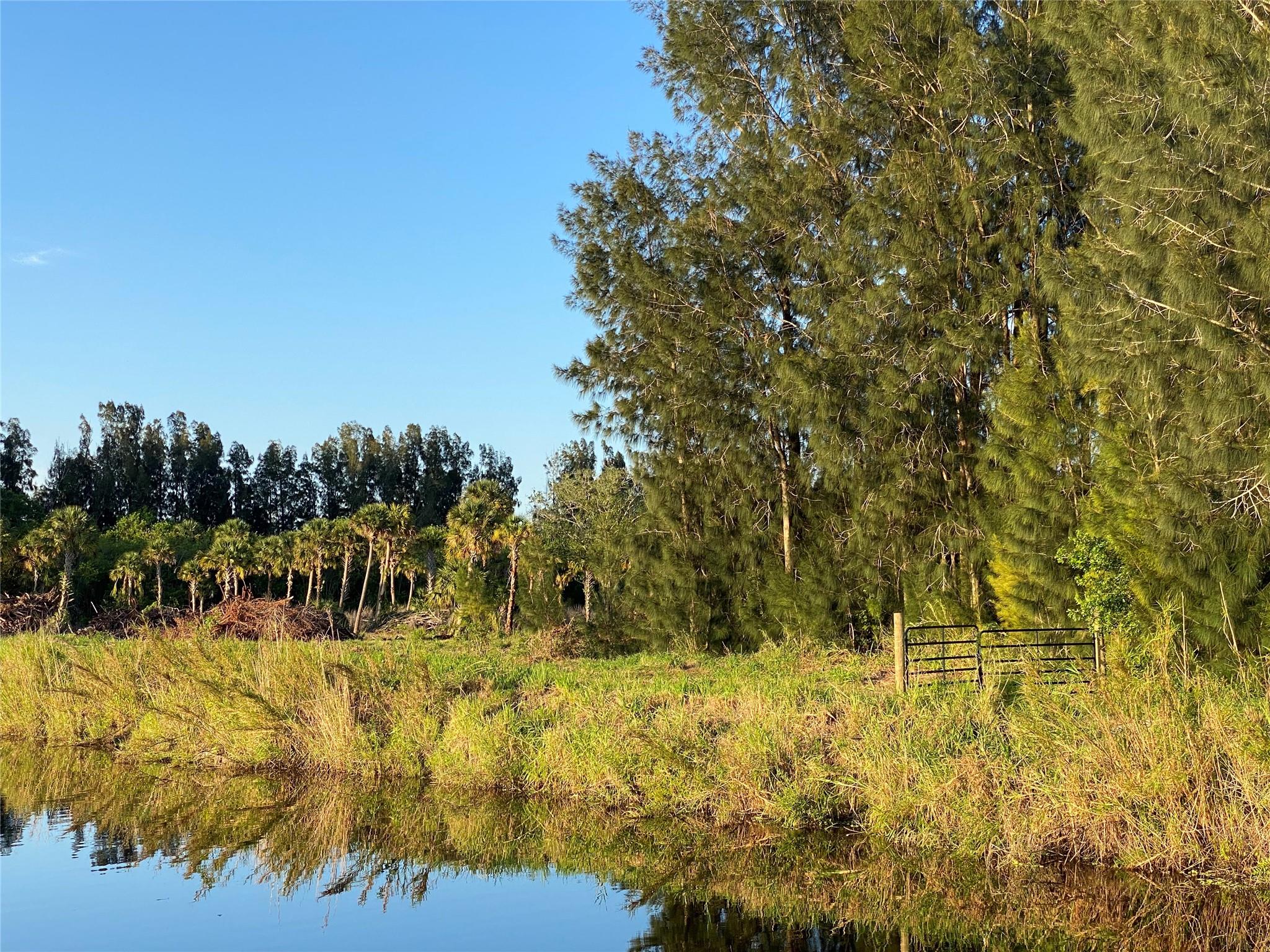 South Header Canal Road Region - Land